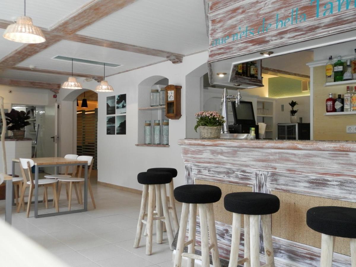 Apartaments Tamariu Luaran gambar